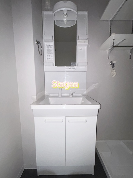 THE HOUSE 与野本町 Blancの洗面所