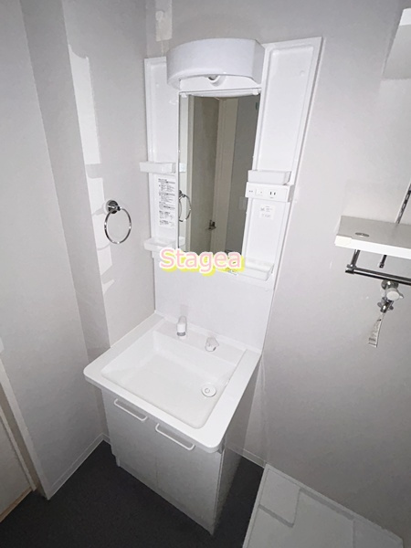 THE HOUSE 与野本町 Blancの洗面所