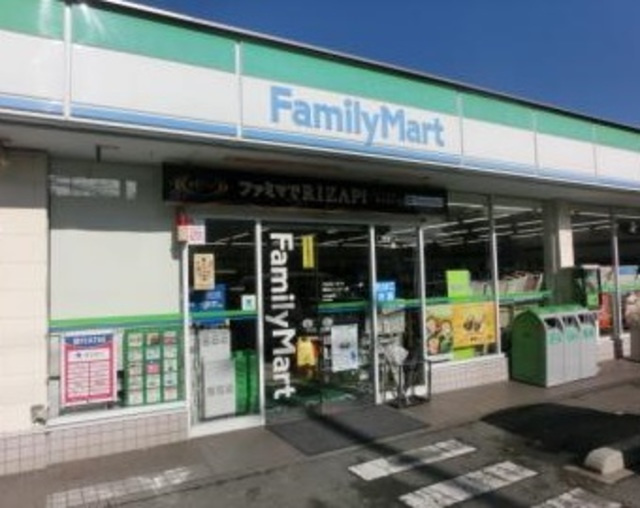 メゾン　ガーネットのその他|ファミリーマート港南台インター店