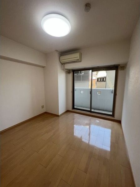 REGALO桜本町の居間・リビング