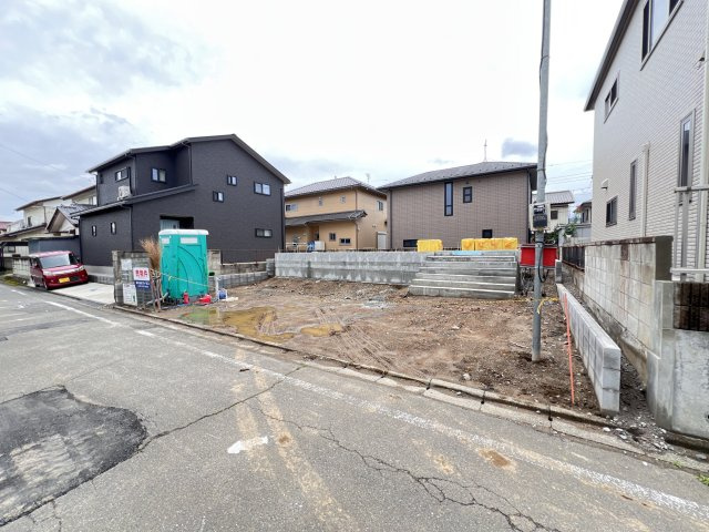新築　高崎市吉井町本郷第２　クレイドルガーデン　１号棟