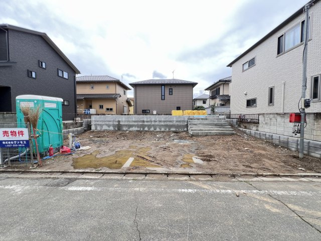 新築　高崎市吉井町本郷第２　クレイドルガーデン　１号棟の駐車場|　駐車スペースは並列2台分可能です！
