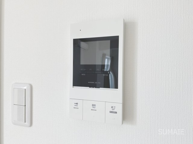 Ｇｒａｎｄ ｅｔｅのセキュリティ|モニター付きインターホンで安心！
