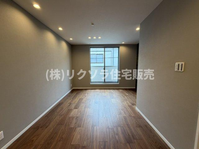 黒原橘町　中古一戸建てのダイニング|LDK15.25帖
■物件内覧・資金計画相談・住宅ローン相談、リフォーム相談、お問合せ受付中■
※当日・翌日のご内覧、ご相談はお電話でのお問合せがスムーズです！