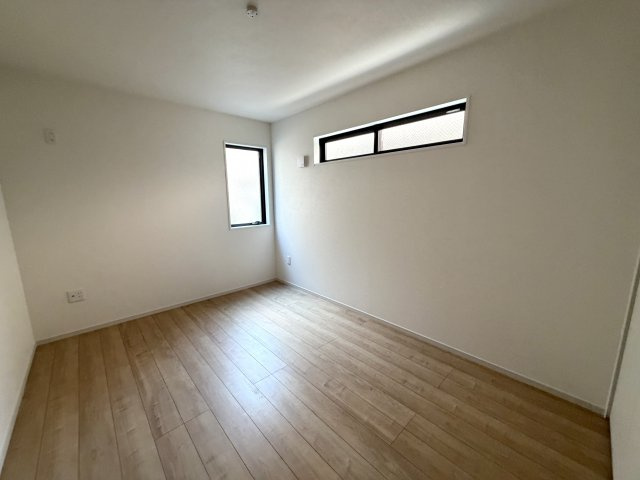 練馬区上石神井南町　ZEH水準　ハイグレード大型邸宅　限定1棟の洋室
