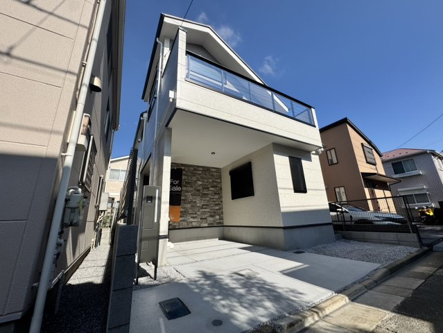 練馬区上石神井南町　ZEH水準　ハイグレード大型邸宅　限定1棟の前面道路含む現地写真