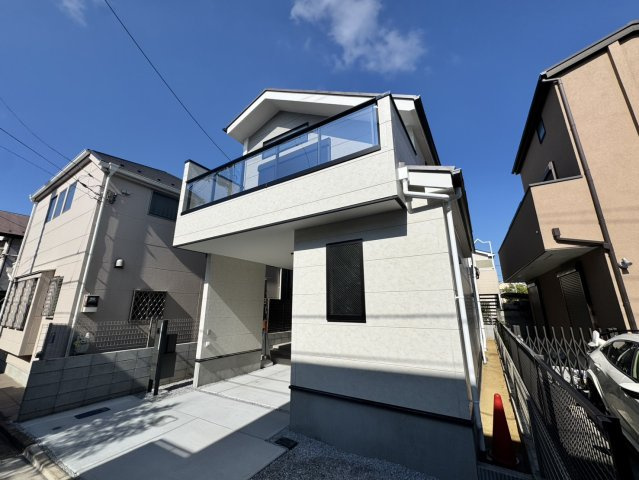 練馬区上石神井南町　ZEH水準　ハイグレード大型邸宅　限定1棟の外観