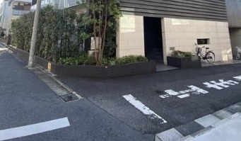 グランアセット中落合のエントランス