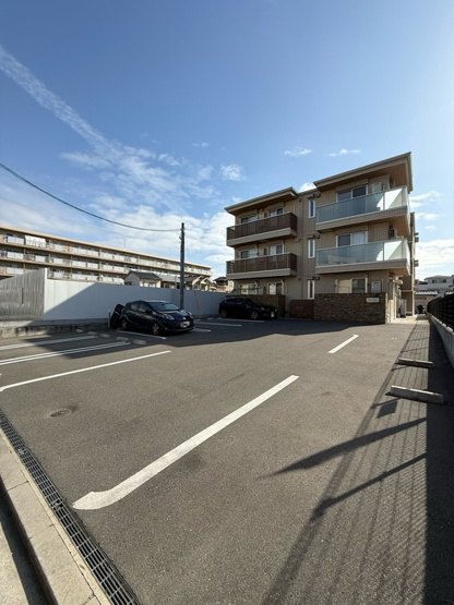 【駐車場】サリオス庚午北
