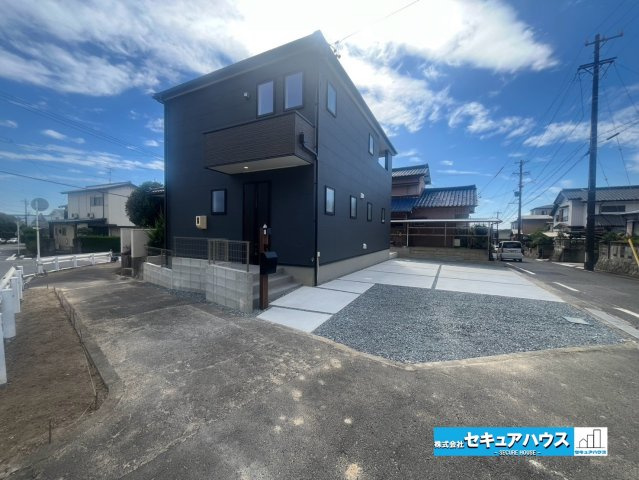 【今からご案内可能】知多市日長台　全1棟の前面道路含む現地写真|事前予約にて現地ご見学いただけます！お気軽にお問い合わせください♪
■株式会社　セキュアハウス■
住宅ローンに強く、知識、経験豊富なスタッフ在籍
お客様に寄り添い、ご成約後もサポート致します