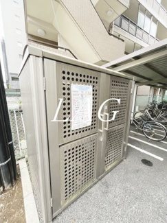 【その他共用部分】 | ヴァンヴェール | 共用ゴミ捨て場です。