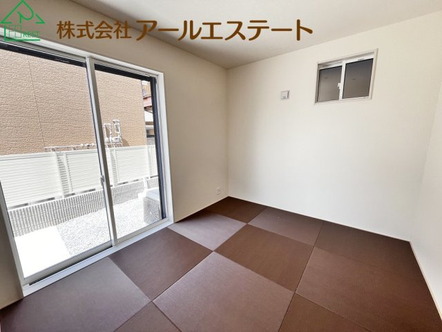 高砂市米田町米田新　　新築戸建のトイレ|同社施工事例