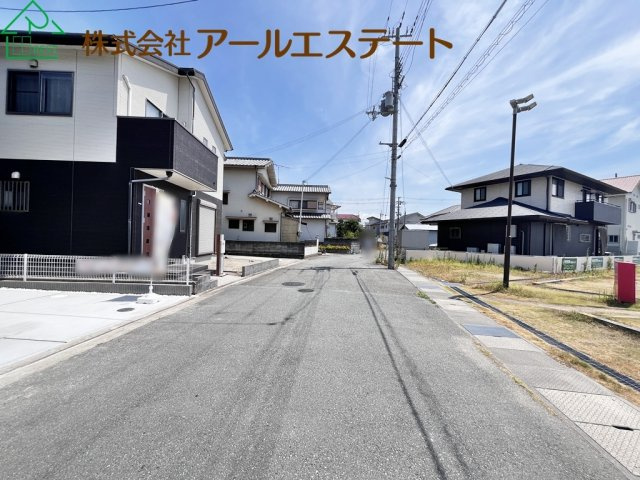 高砂市米田町米田新　　新築戸建の玄関|同社施工事例