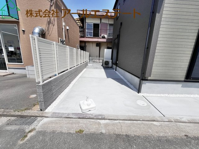 高砂市米田町米田新　　新築戸建の駐車場