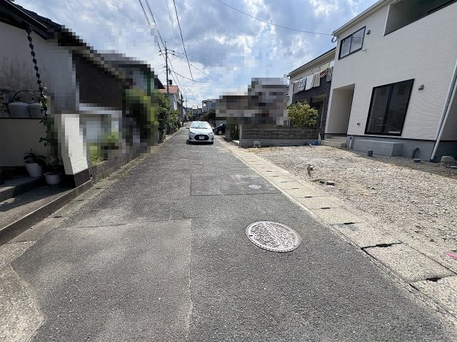 【その他】 | 大野城市上大利3丁目第5　1号棟（全2棟）【仲介手数料無料・0円】 | 現地写真。前面道路です。