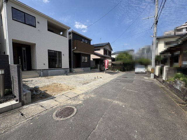 【その他】 | 大野城市上大利3丁目第5　1号棟（全2棟）【仲介手数料無料・0円】 | 現地写真。前面道路です。