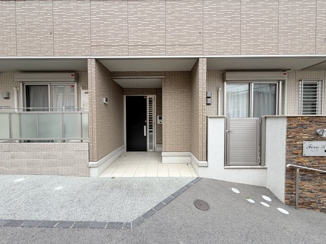 フェーブ六甲のエントランス