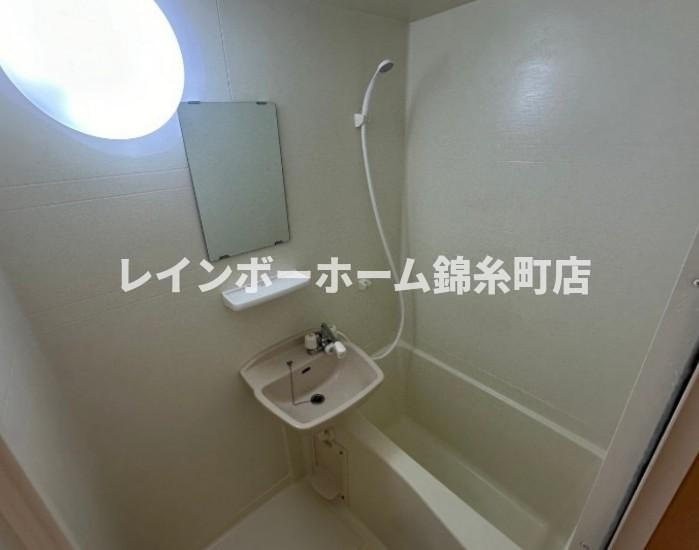 Welina SHOEIの浴室