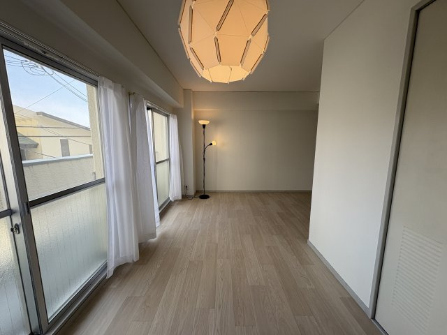 マークハーゲン　住居の居間・リビング