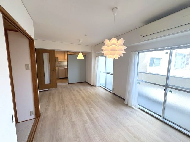マークハーゲン　住居の居間・リビング
