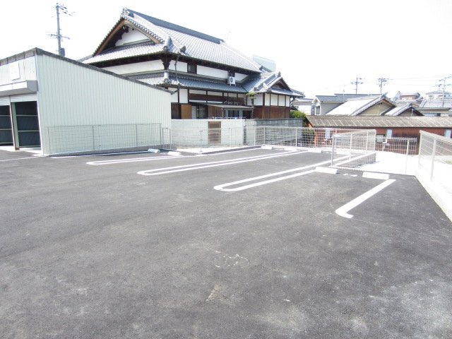 【駐車場】 | レジデンス根来