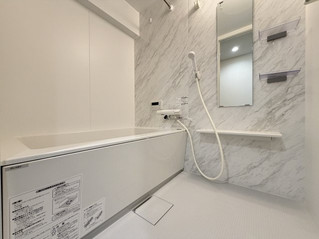 名古屋市名東区亀の井３丁目の中古マンションの浴室
