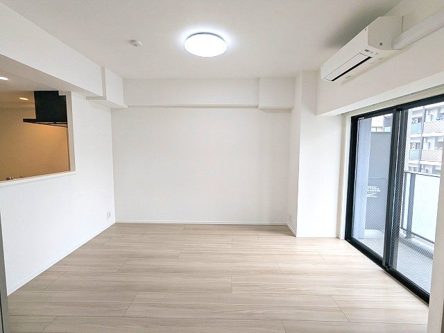 エスレジデンス新御徒町chiaroの設備|インターネット無料、カウンターキッチン