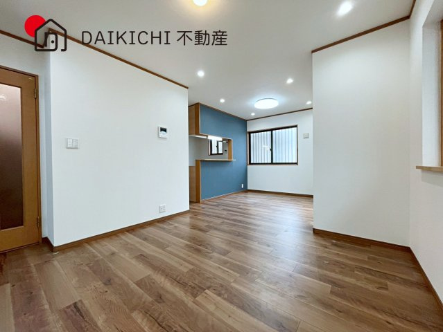 【居間・リビング】 | 桶川市加納　中古戸建