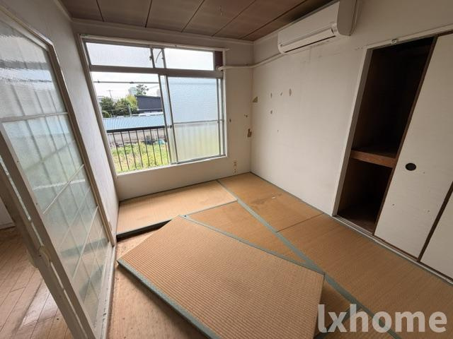 ビスタ岸部ハイツＡ棟の和室