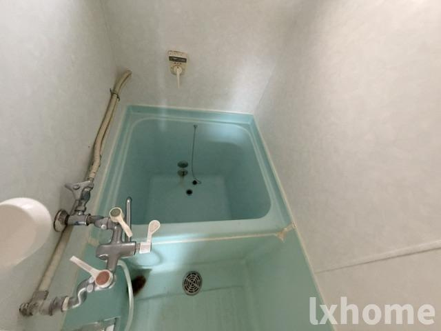 ビスタ岸部ハイツＡ棟の浴室