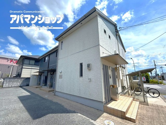 クレストハウス