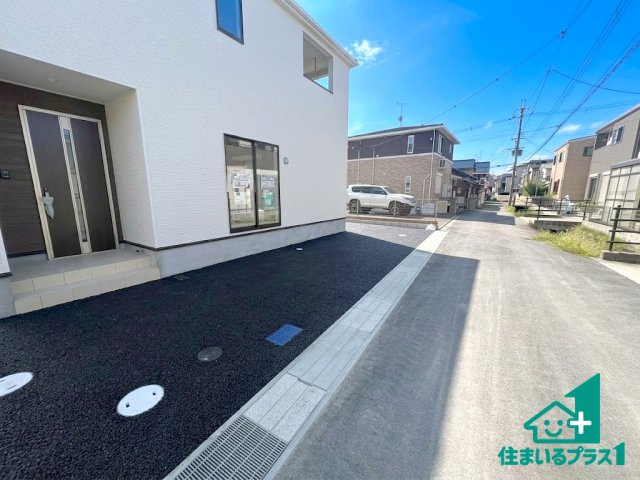 ●3(土)4(日)現地説明会！　大和郡山市今国府町　全4邸の前面道路含む現地写真|車通りの少ない前面道路！お子様がいらっしゃるご家族でも安心！