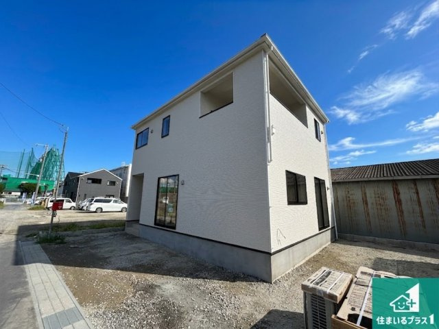 ●12(土)13(日)現地説明会！　大和郡山市今国府町　全4邸の外観|安心の10年保証！外観を美しく保ち、雨水で汚れを落とします！気になることがありましたら、お気軽にお問い合わせください！