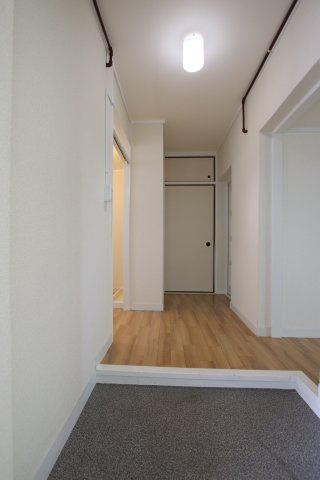 【玄関】 | ヴィラナリー狭山10号棟