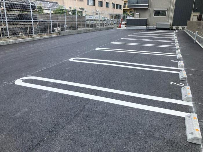 D-crinum 白銀Ⅱの駐車場