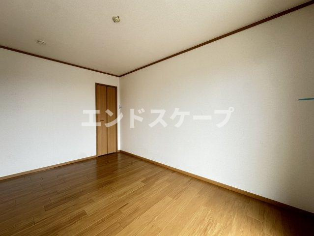 ラ・ブローテの洋室|高崎、前橋のお部屋探しはエンドスケープまで！お客様の理想お聞かせ下さい♪