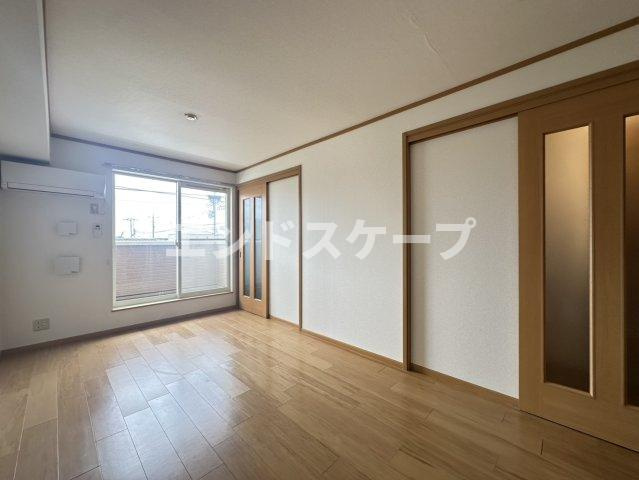 ラ・ブローテの居間・リビング|高崎、前橋のお部屋探しはエンドスケープまで！お客様の理想お聞かせ下さい♪