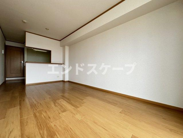 ラ・ブローテの居間・リビング|高崎、前橋のお部屋探しはエンドスケープまで！お客様の理想お聞かせ下さい♪
