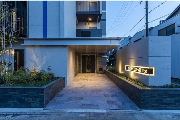 S-RESIDENCE名駅Westのエントランス