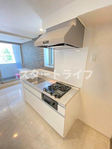 大阪市東淀川区淡路１丁目の賃貸マンションのキッチン