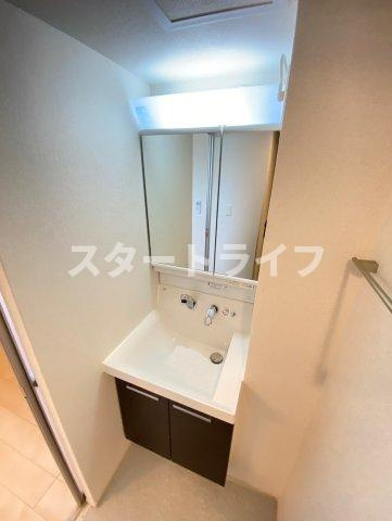 大阪市東淀川区淡路１丁目の賃貸マンションの洗面所