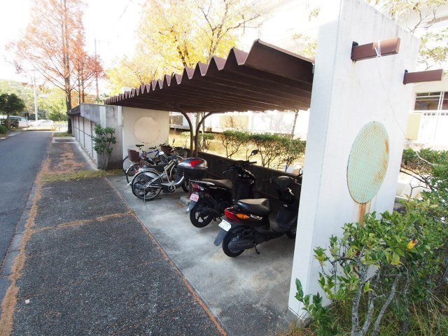 【その他共用部分】 | ヴィラナリー狭山4号棟 | 駐輪場