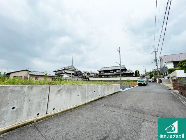 ●北葛城郡河合町中山台　第2期　新築一戸建ての前面道路含む現地写真|駅やスーパー、小学校・中学校等日常生活に欠かせない情報や道のりもご紹介いたしますのでお気軽にご相談ください。