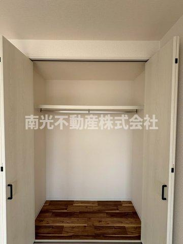 エムフラット衣摺Iの収納