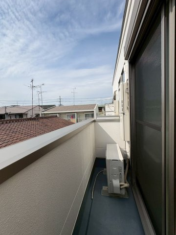 エムフラット衣摺Iのバルコニー