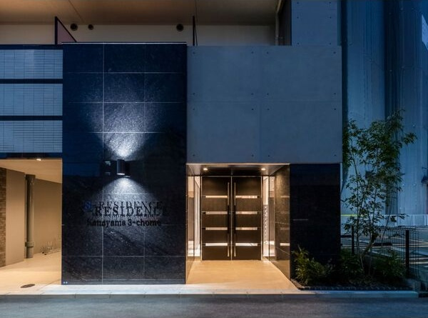 S-RESIDENCE金山三丁目のエントランス
