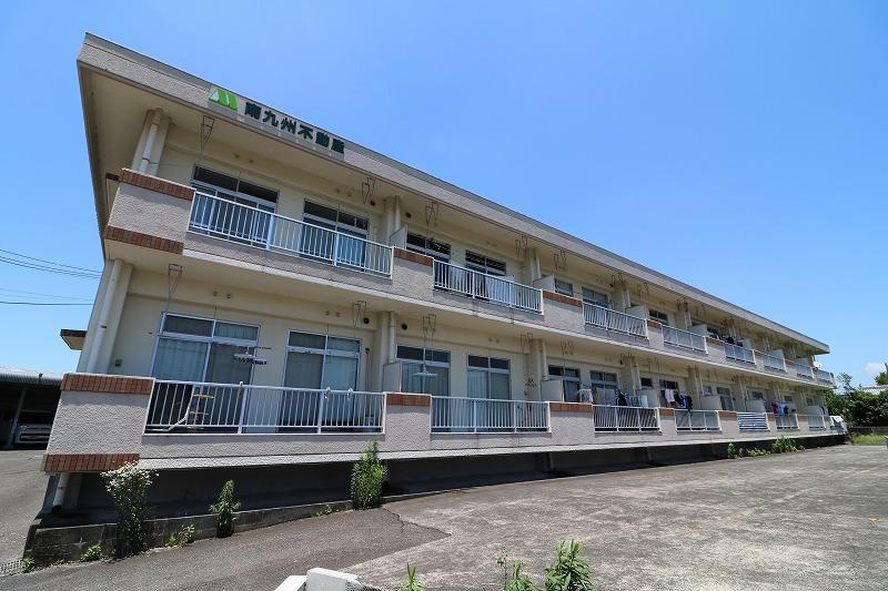 RC造2階建てマンション★屋根付き駐車場★利回り9.73％