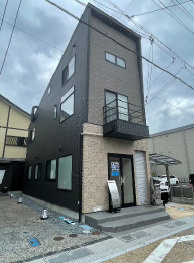 草津市渋川１丁目の店舗事務所