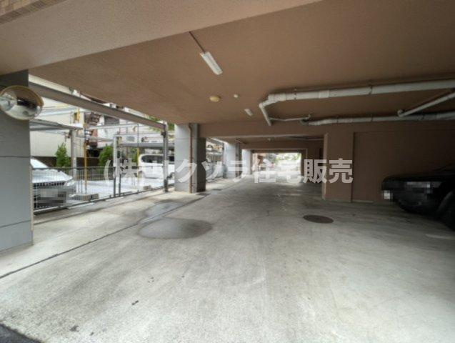 Mプラザ香里園の駐車場|■物件内覧・資金計画相談・住宅ローン相談、リフォーム相談、お問合せ受付中■
※当日・翌日のご内覧、ご相談はお電話でのお問合せがスムーズです！