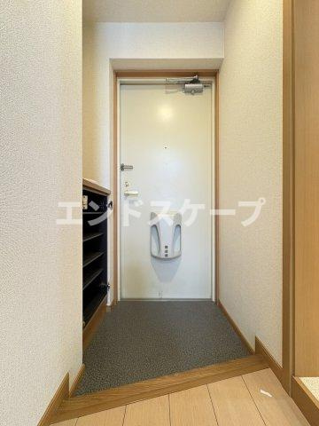 リブリーシャンの玄関|高崎、前橋のお部屋探しはエンドスケープまで！お客様の理想お聞かせ下さい♪